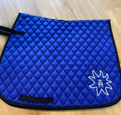 dressage saddle pad with TH 1